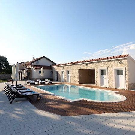 Kuce Za Odmor Brkic Apartment Lozovac Bagian luar foto