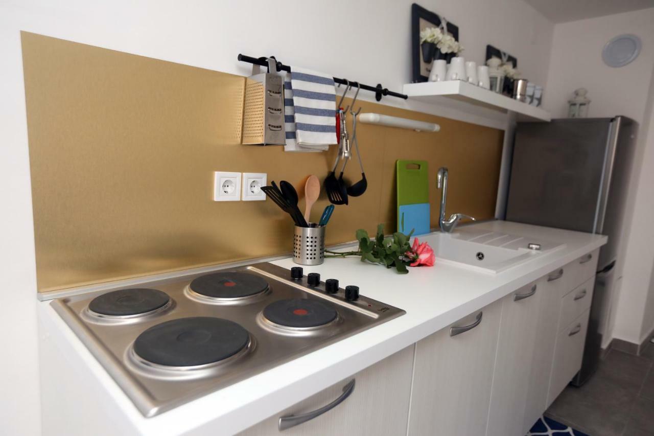 Kuce Za Odmor Brkic Apartment Lozovac Bagian luar foto