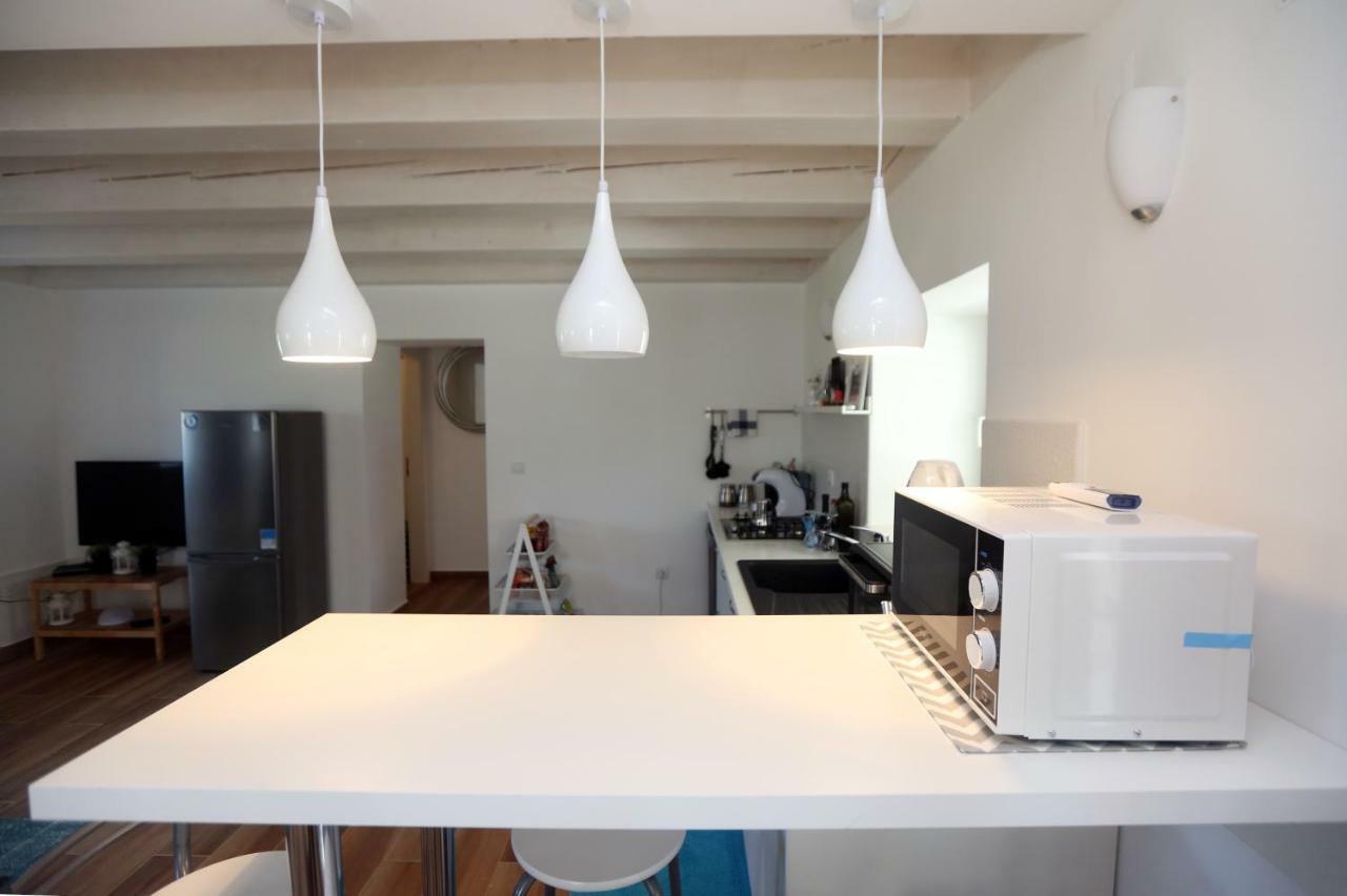 Kuce Za Odmor Brkic Apartment Lozovac Bagian luar foto