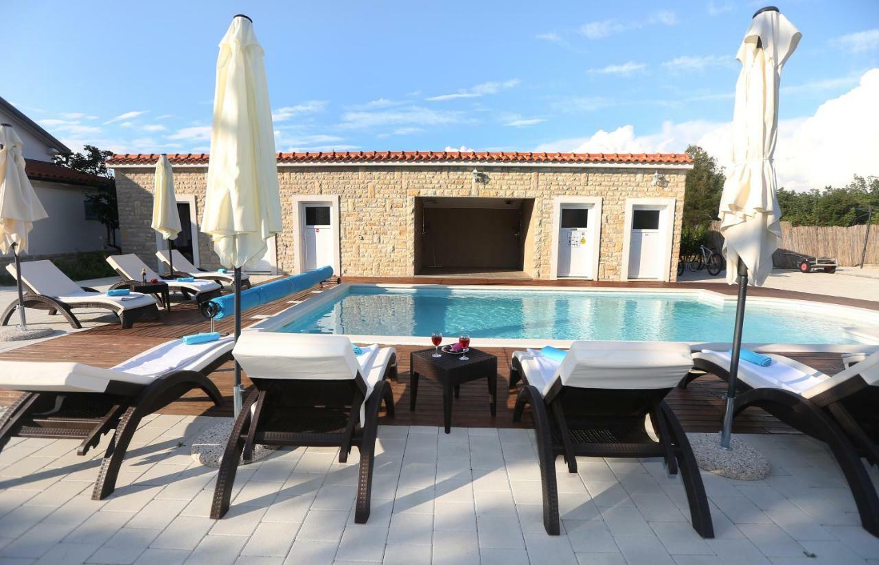 Kuce Za Odmor Brkic Apartment Lozovac Bagian luar foto